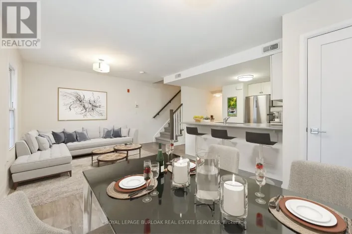 207 - 760 LAKESHORE ROAD E, Mississauga