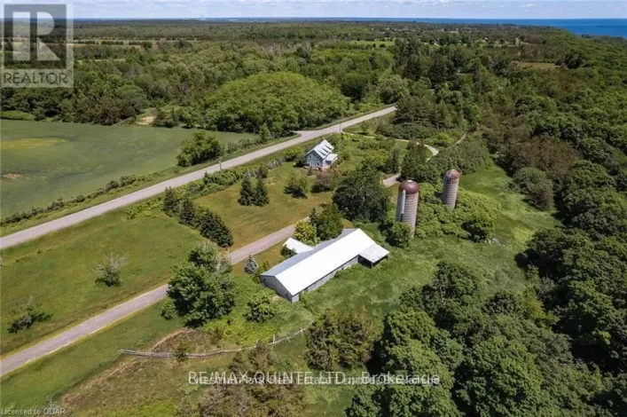 207 CEMETERY LANE, Prince Edward County