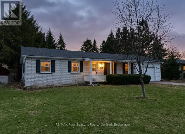 207 CHRISTOPHER STREET, Clearview