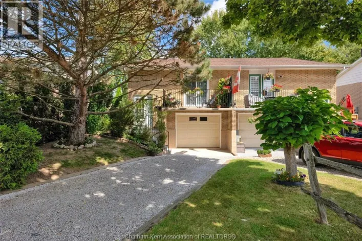 207 Coverdale STREET, Chatham