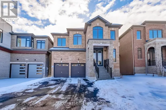 207 FALLHARVEST WAY, Whitchurch-Stouffville