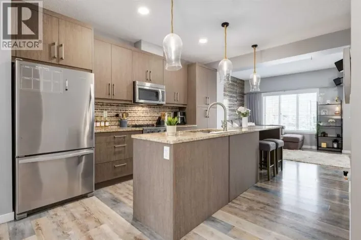 207 Marquis Lane SE, Calgary