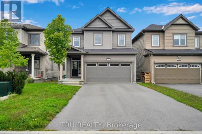 207 QUARTER HORSE STREET, Ottawa