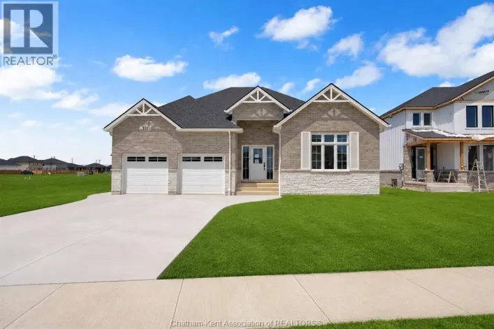 207 Rosewood CRESCENT, Chatham