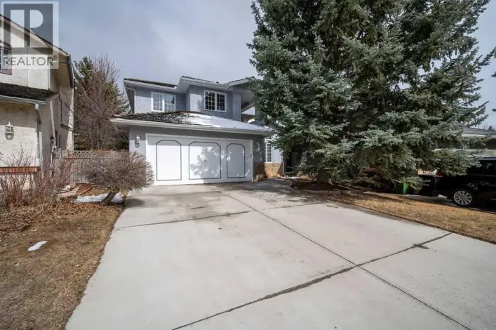 207 Shawnee Mews SW, Calgary