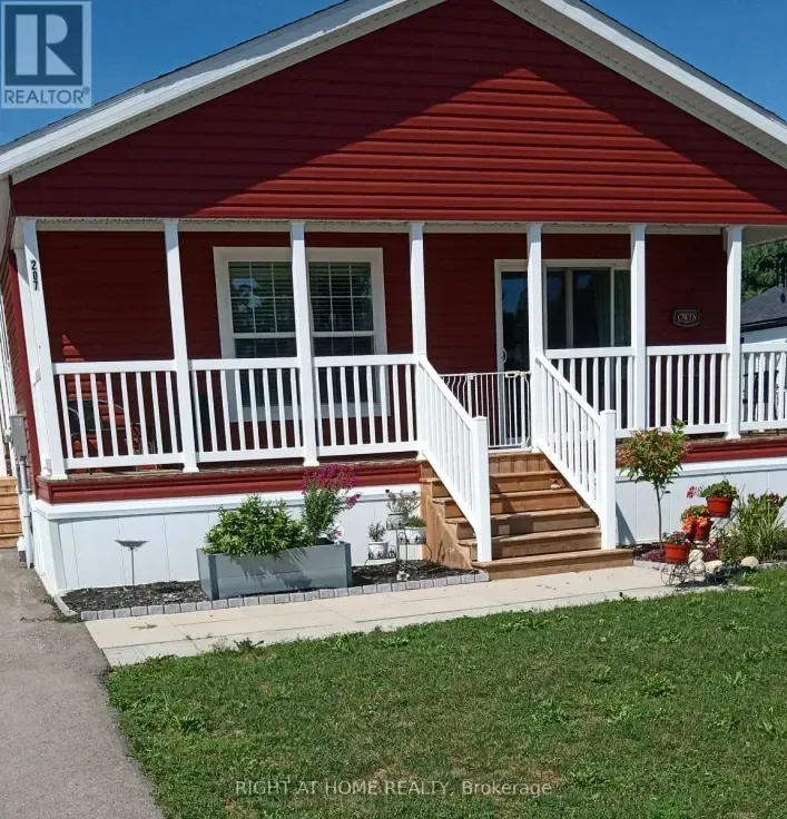 207 SPRUCE STREET, West Grey