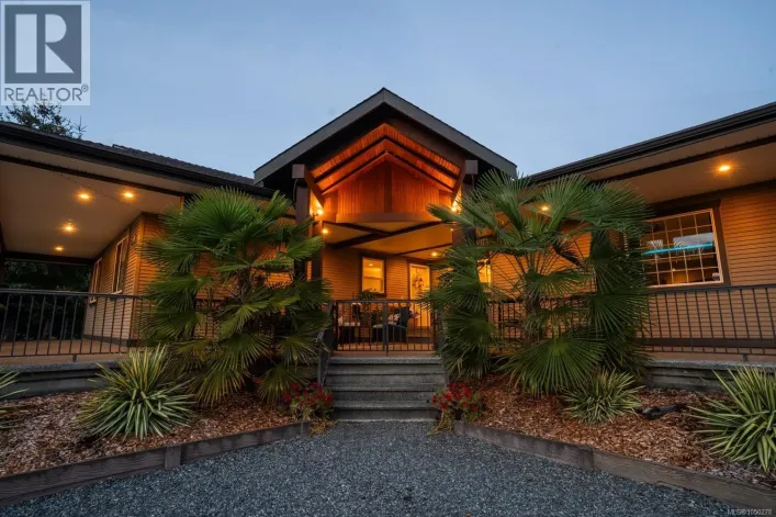 2070 Saras Way, Nanaimo