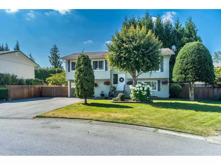 20712 52 AVENUE, Langley