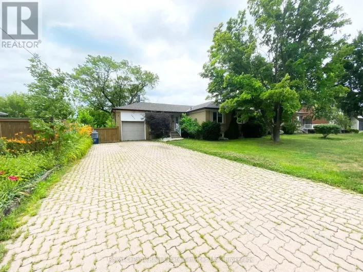2072 BRIDGE ROAD, Oakville