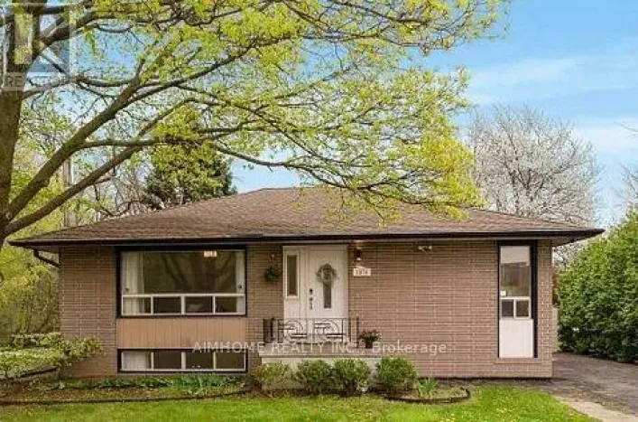 2076 CONSTANCE DRIVE, Oakville