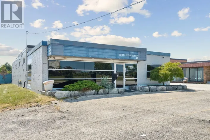 2076 SPEERS ROAD, Oakville