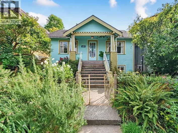 2076 TURNER STREET, Vancouver