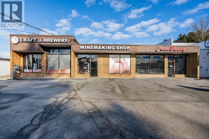 20767 LOUGHEED HIGHWAY, Maple Ridge