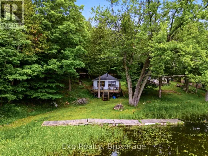 House for sale: 2077 HAMBLY LANE, Frontenac