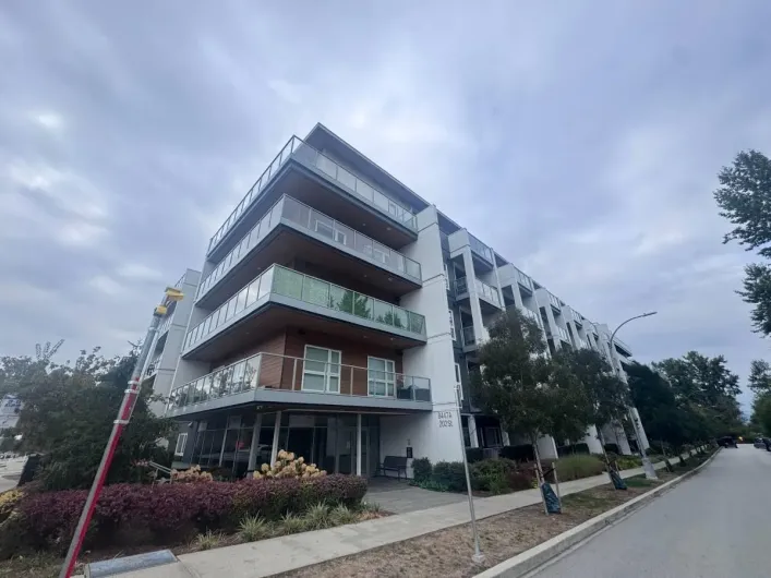207A 8447 202 ST, Langley