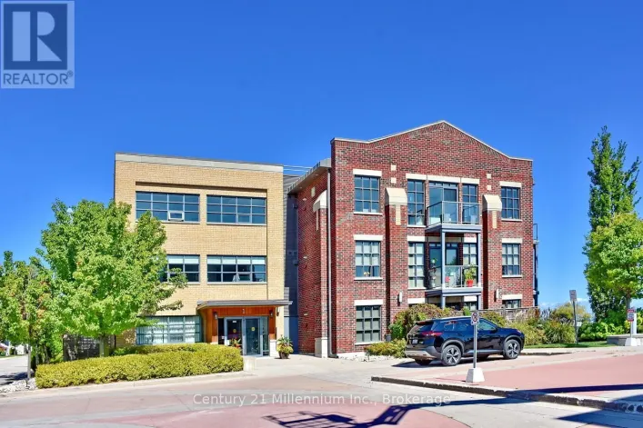 208 - 1 SHIPYARD LANE, Collingwood