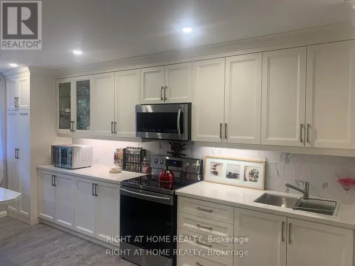 208 - 100 DUNDALK DRIVE, Toronto