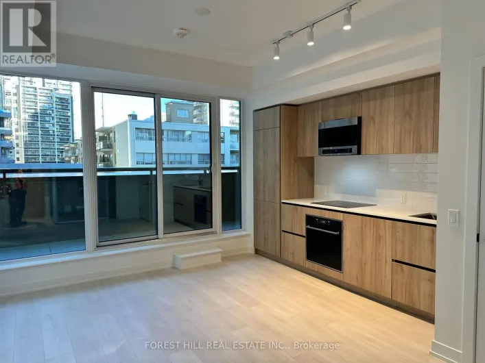 208 - 117 BROADWAY AVENUE, Toronto