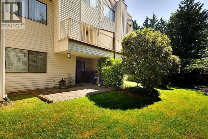 208 1220 FALCON DRIVE, Coquitlam