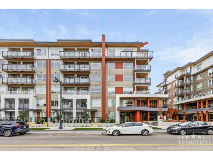 208 13258 105 AVENUE, Surrey