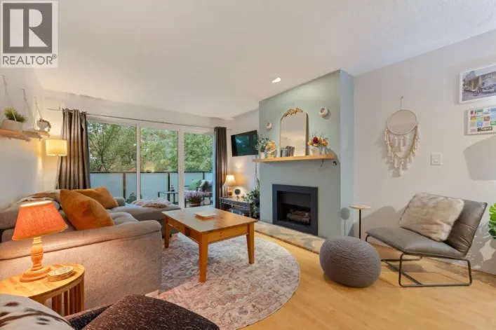 208 1516 CHARLES STREET, Vancouver