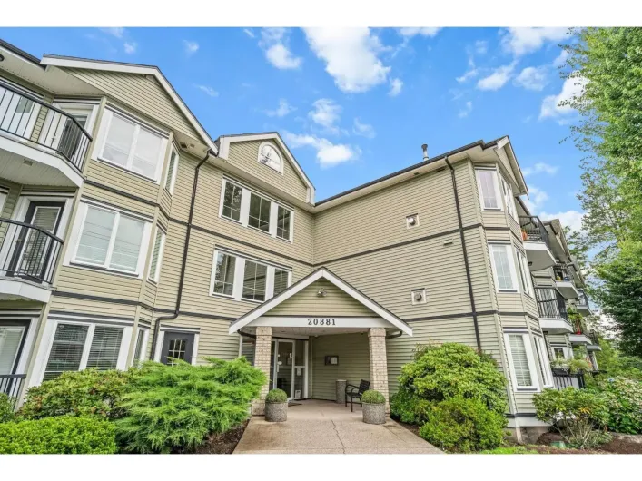 208 20881 56 AVENUE, Langley
