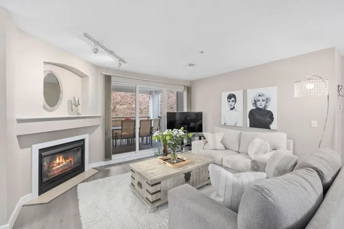 208 20976 56 AVENUE, Langley