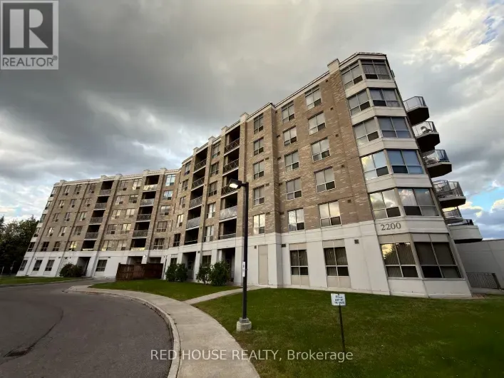 208 - 2200 JOHN STREET, Markham