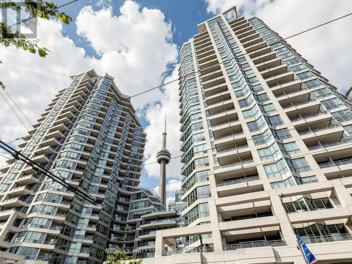208 - 228 QUEENS QUAY W, Toronto