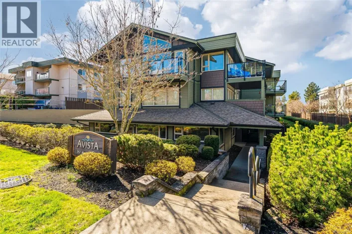 208 257 Moilliet St S, Parksville