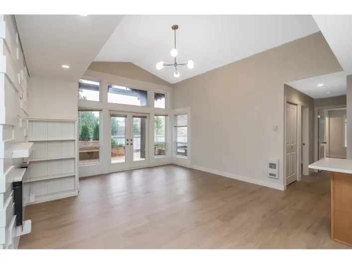 208 2828 152 STREET, Surrey