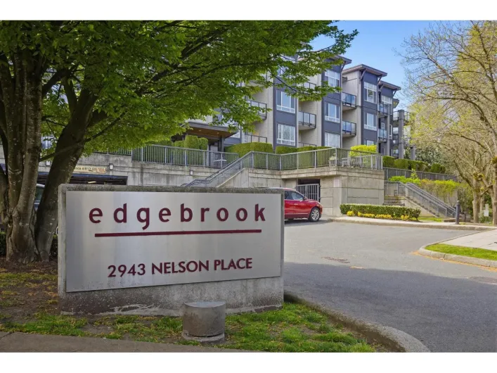 208 2943 NELSON PLACE, Abbotsford