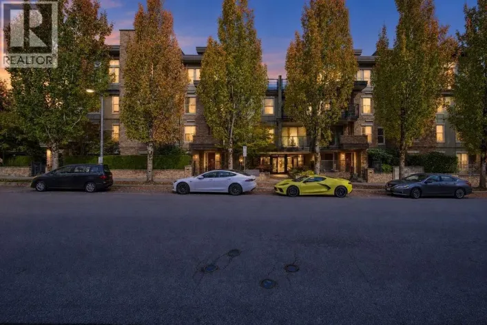 208 3478 WESBROOK MALL, Vancouver