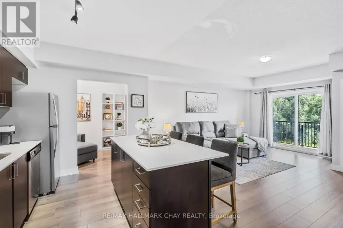 208 - 5 CHEF LANE, Barrie