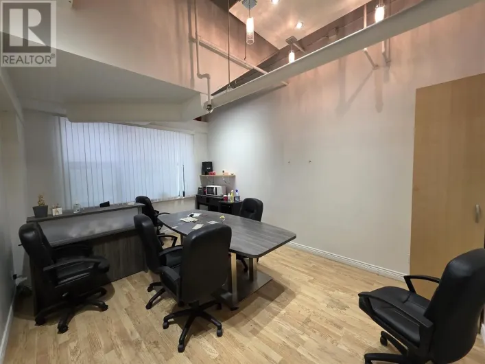 208 515 W PENDER STREET, Vancouver