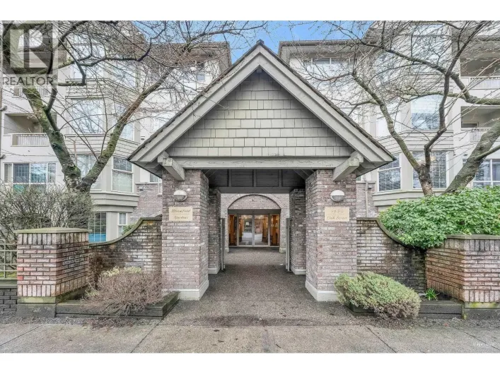 208 5650 OAK STREET, Vancouver