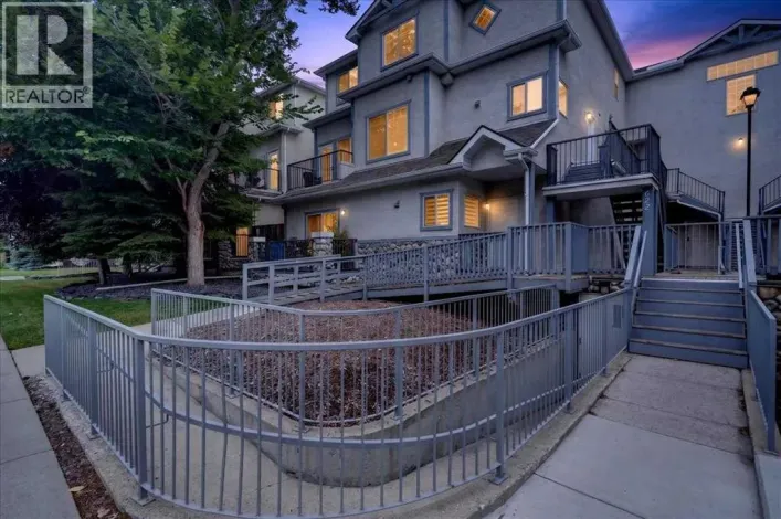 208, 622 56 Avenue SW, Calgary