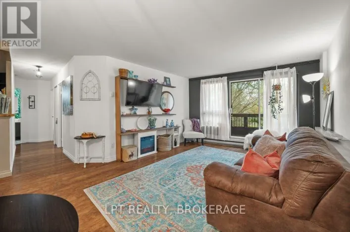 208 - 66 GREENVIEW DRIVE, Kingston