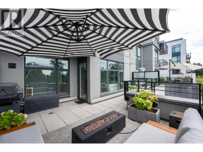 208 707 E 3RD STREET, North Vancouver