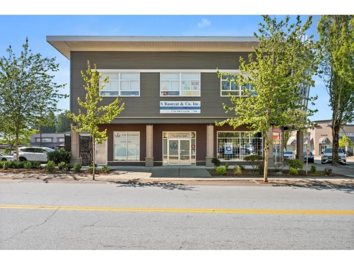 208 7238 137 STREET, Surrey