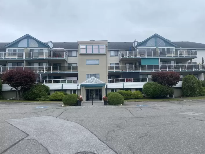 208 7500 COLUMBIA STREET, Mission