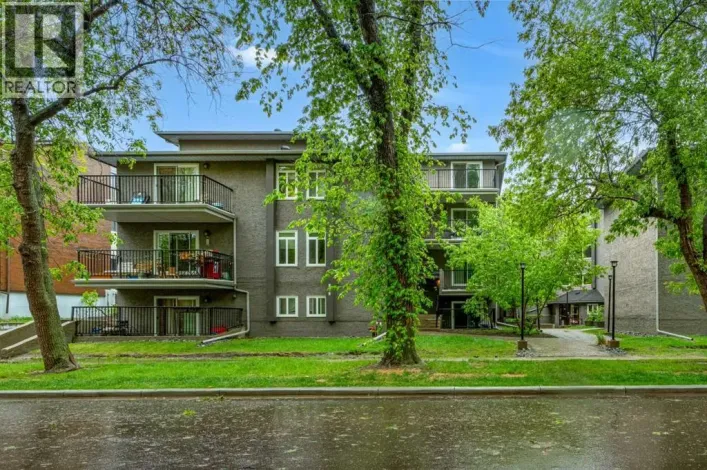 208, 819 4A Street NE, Calgary