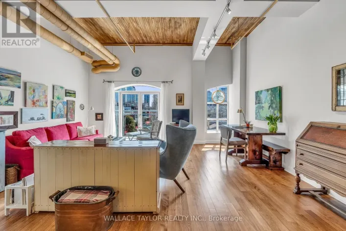 208 - 993 QUEEN STREET W, Toronto