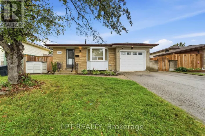 208 DEVERON CRESCENT, London South