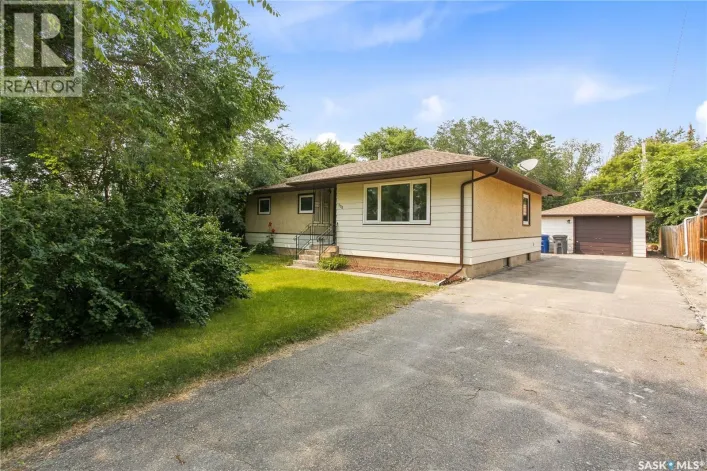House for sale: 208 Edwards STREET, Strasbourg