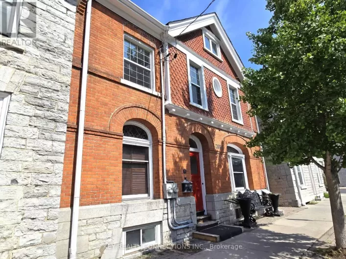 208 KING STREET E, Kingston