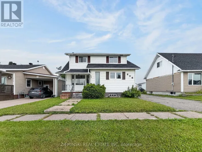 208 MARION STREET, Iroquois Falls