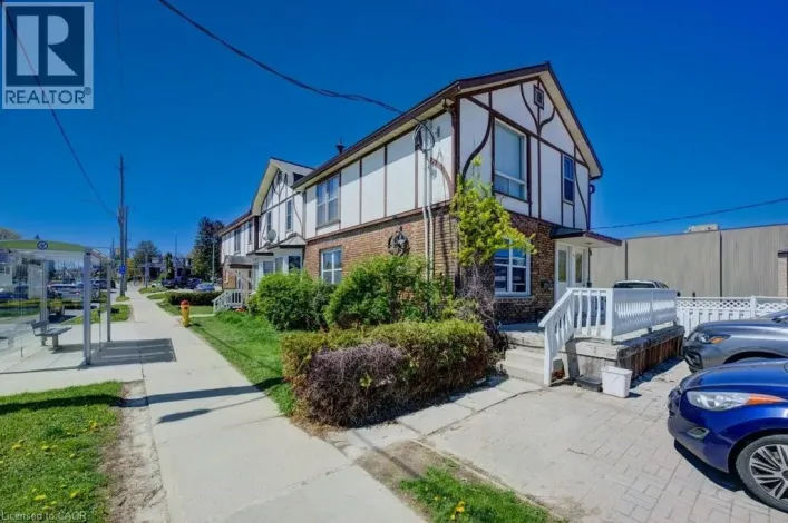 208 OTTAWA Street S, Kitchener