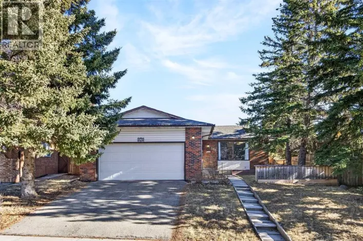 208 Silver Valley Rise NW, Calgary