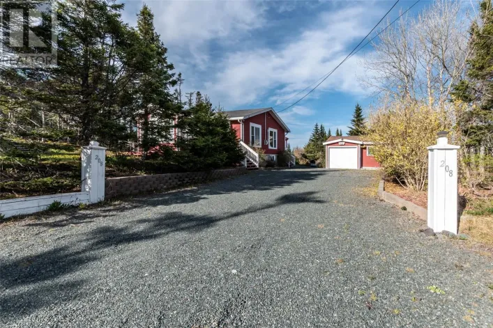 208 Vineland Road, Salmonier